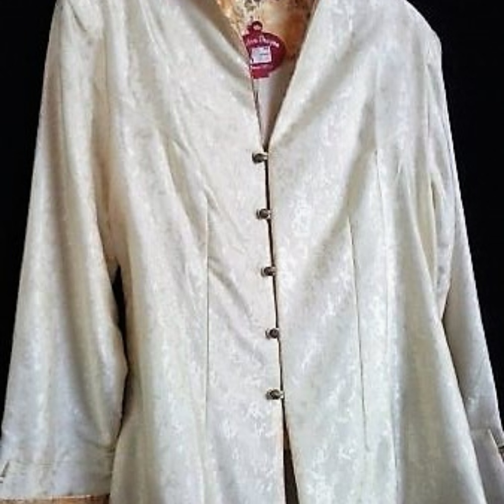 BEAUTIFUL CHINESE GOLD JACKET